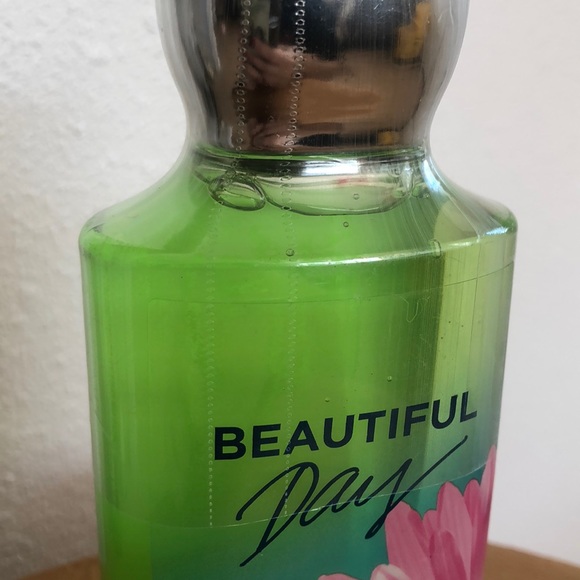New Bath&Body Works Beautiful Day Shower Gel - Picture 4 of 4
